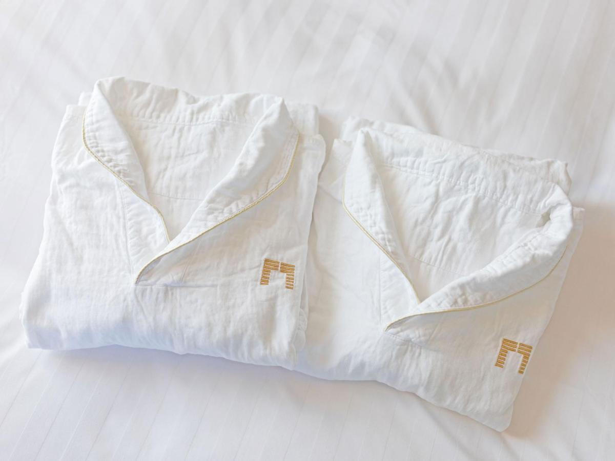 The Gate Hotel Tokyo By Hulic Εξωτερικό φωτογραφία A folded linen shirt