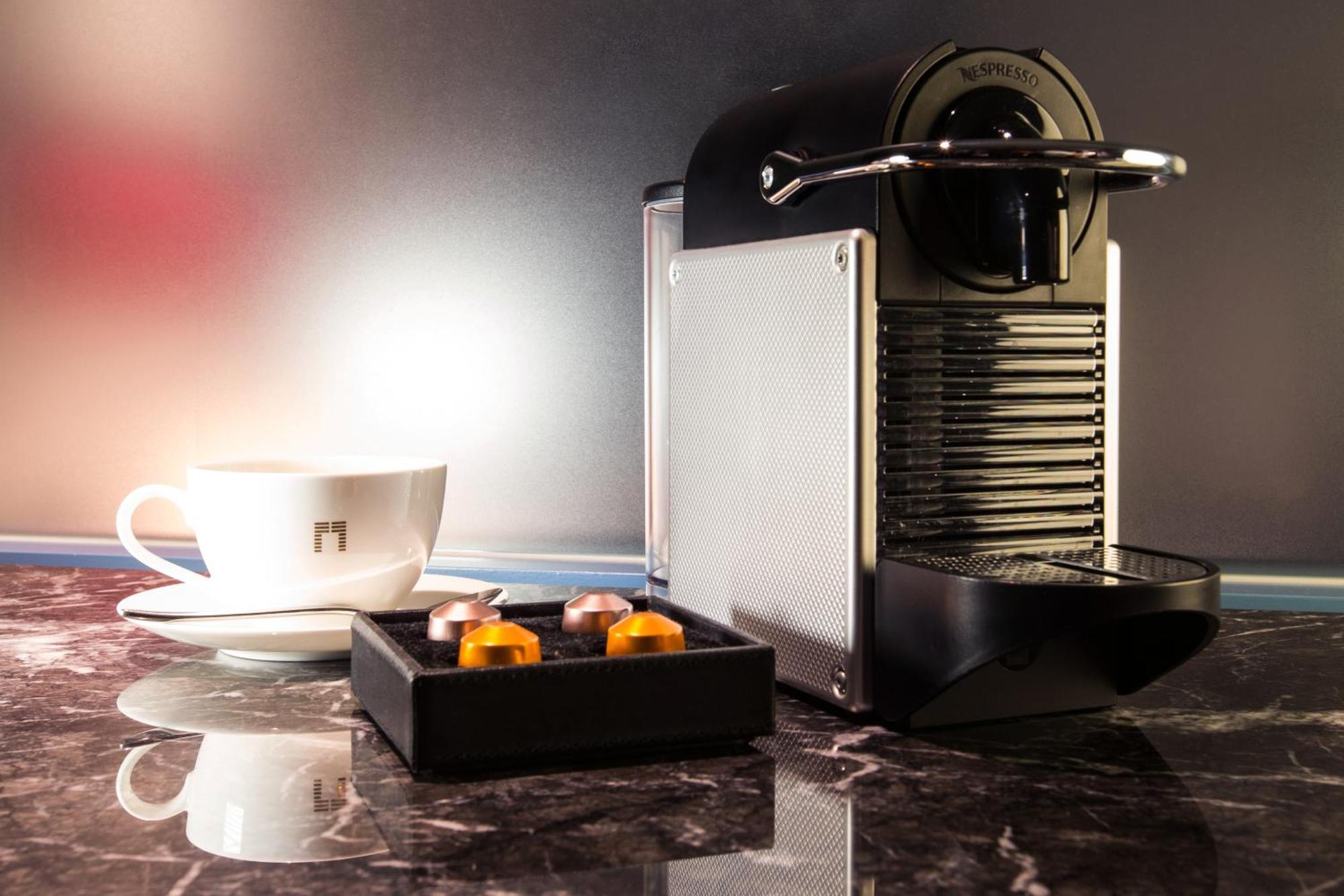 The Gate Hotel Tokyo By Hulic Δωμάτιο φωτογραφία A Nespresso coffee machine
