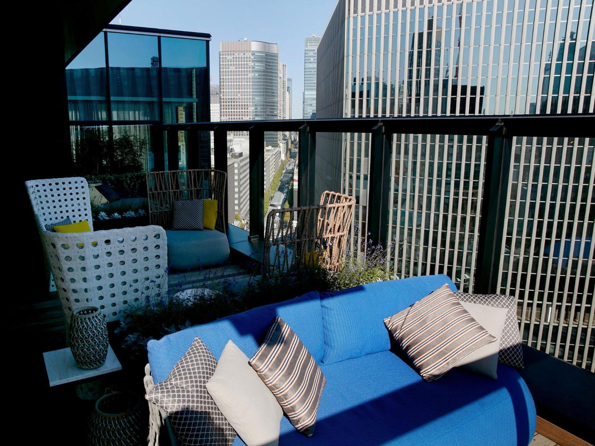 The Gate Hotel Tokyo By Hulic Εξωτερικό φωτογραφία A balcony in a condominium in Japan